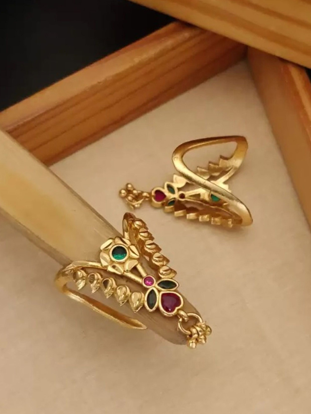 DIMIKI Set Of 2 Gold-Plated American Diamond-Studded Vanki Finger Ring