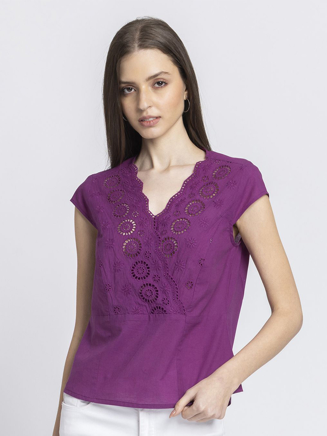 SHAYE Purple V-Neck Embroidered Short Sleeves Casual Tops For Women