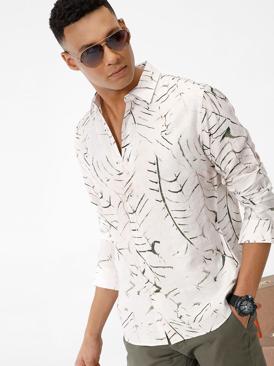 The Collection Men's Leaf Print Casual Shirt