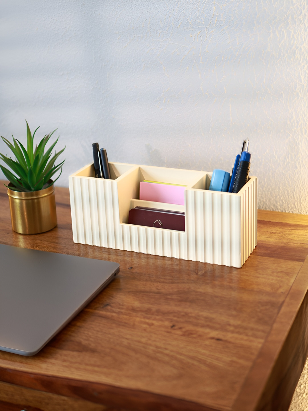 Cinch Home Off White Textured Reusable Desk Organiser