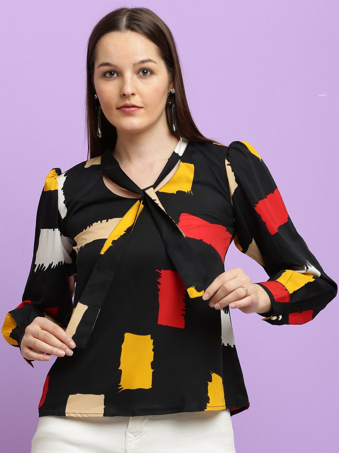 CLOTHINK INDIA Geometric Colourblocked Tie-Up Neck Puff Sleeve Crepe Crop Top