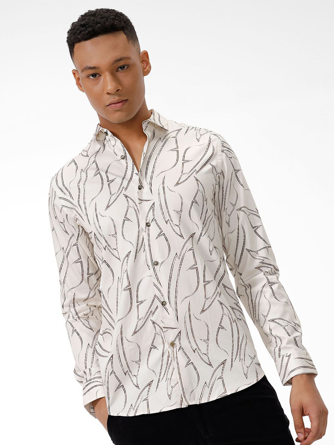 The Collection Men's Printed Abstract Casual Shirt