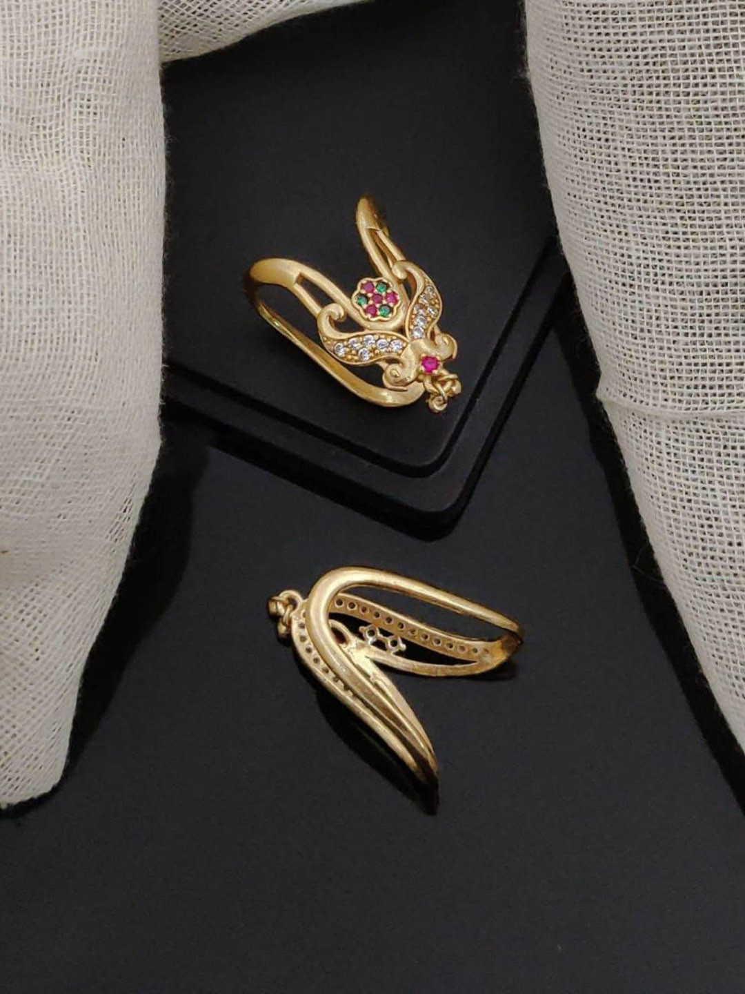 DIMIKI Set Of 2 Gold-Plated American Diamond-Studded Vanki Finger Ring