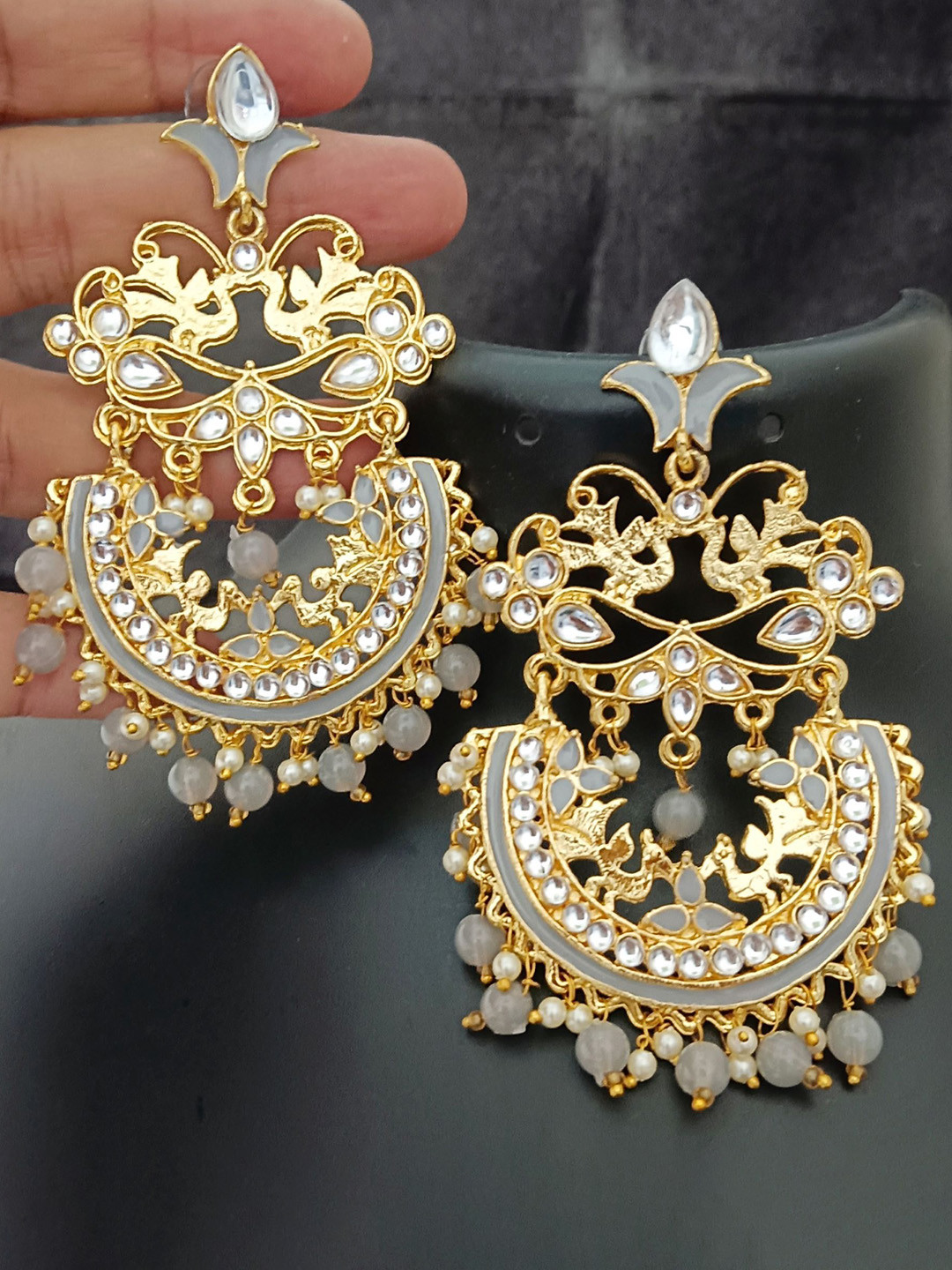 EVY Gold-Plated Kundan Studded & Pearls Beaded Crescent Shaped Chandbalis With Ear Chain