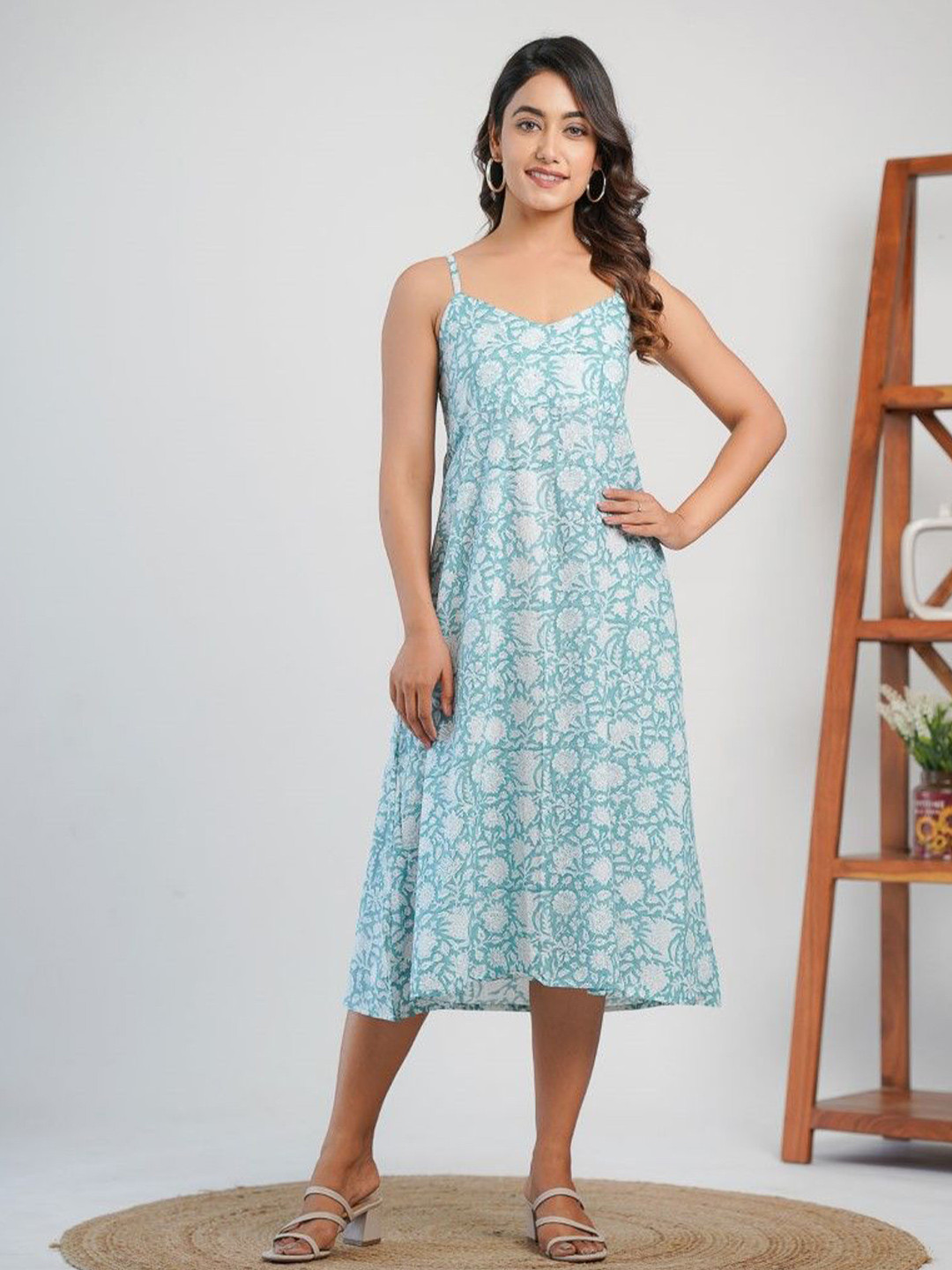 GOODHAND Floral Print A-Line Midi Dress