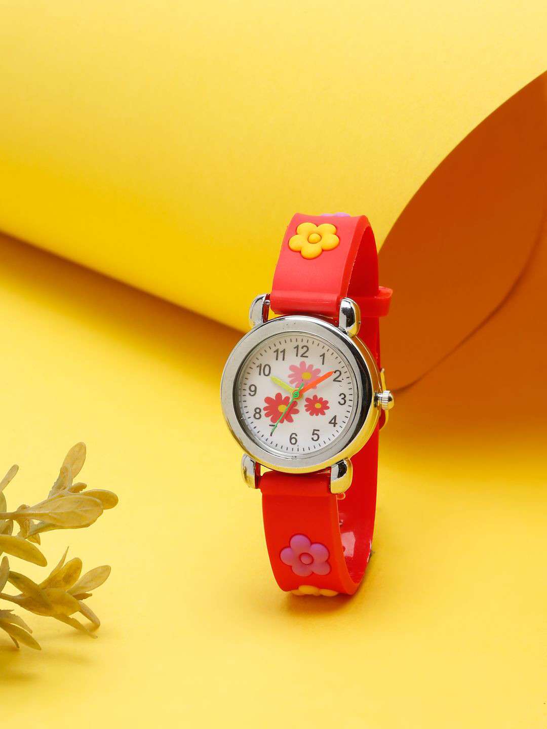 Stoln Girls Red Round Dial Analog Watch 25-18744-1-B-20012061