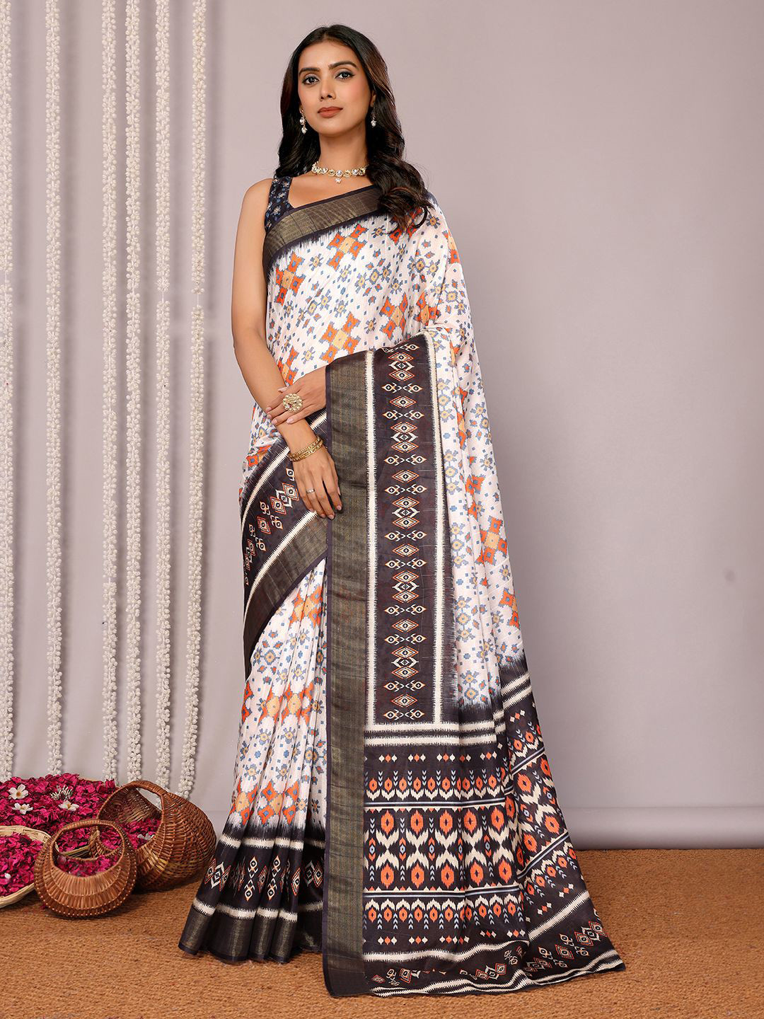 Janasya Women White & Black Chanderi Silk Ikkat Printed Saree with Unstitched Blouse Piece