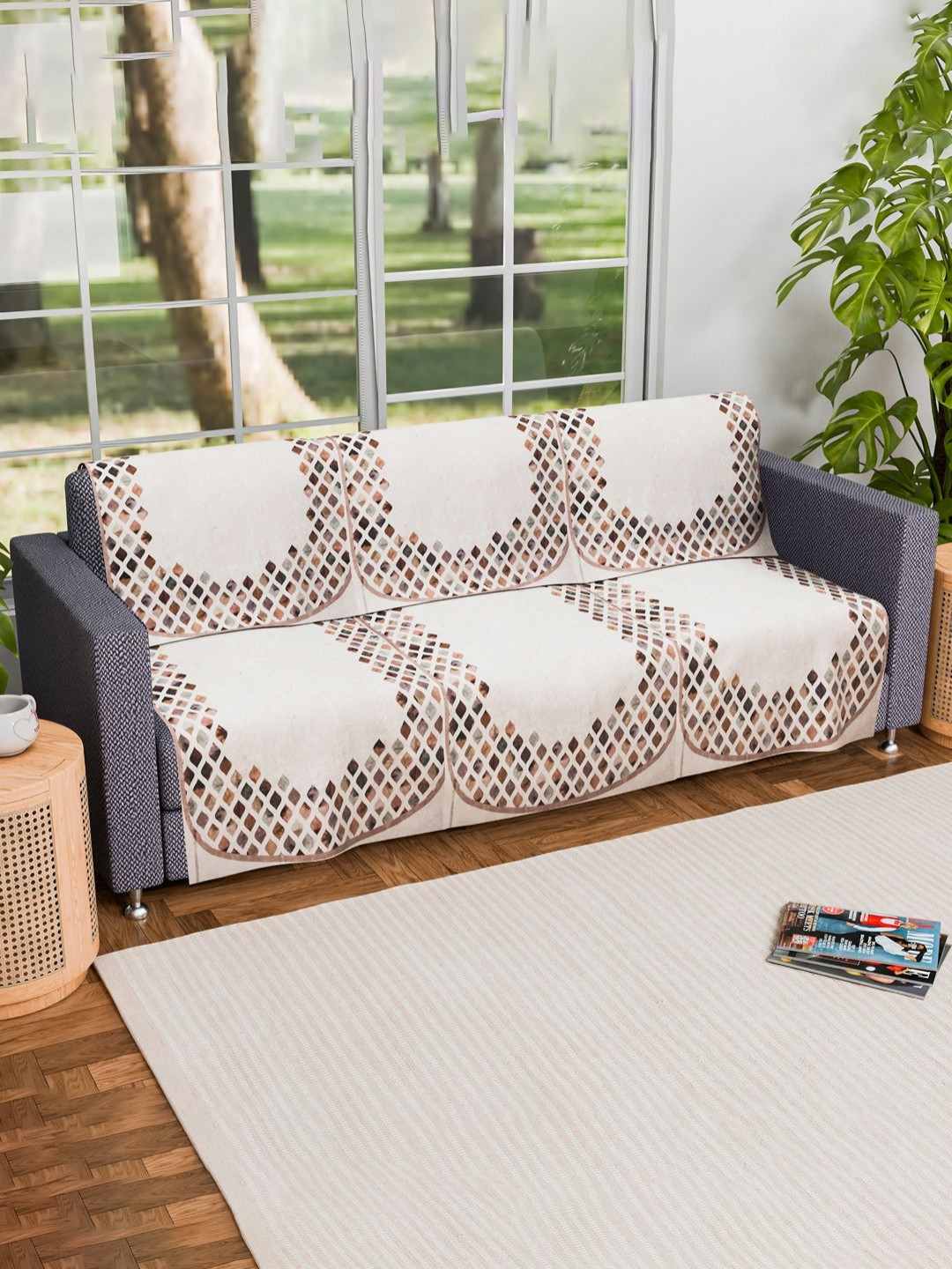 Aura Cream-Coloured & Brown 6 Pieces Geometric Printed 3 Seater Velvet Sofa Covers