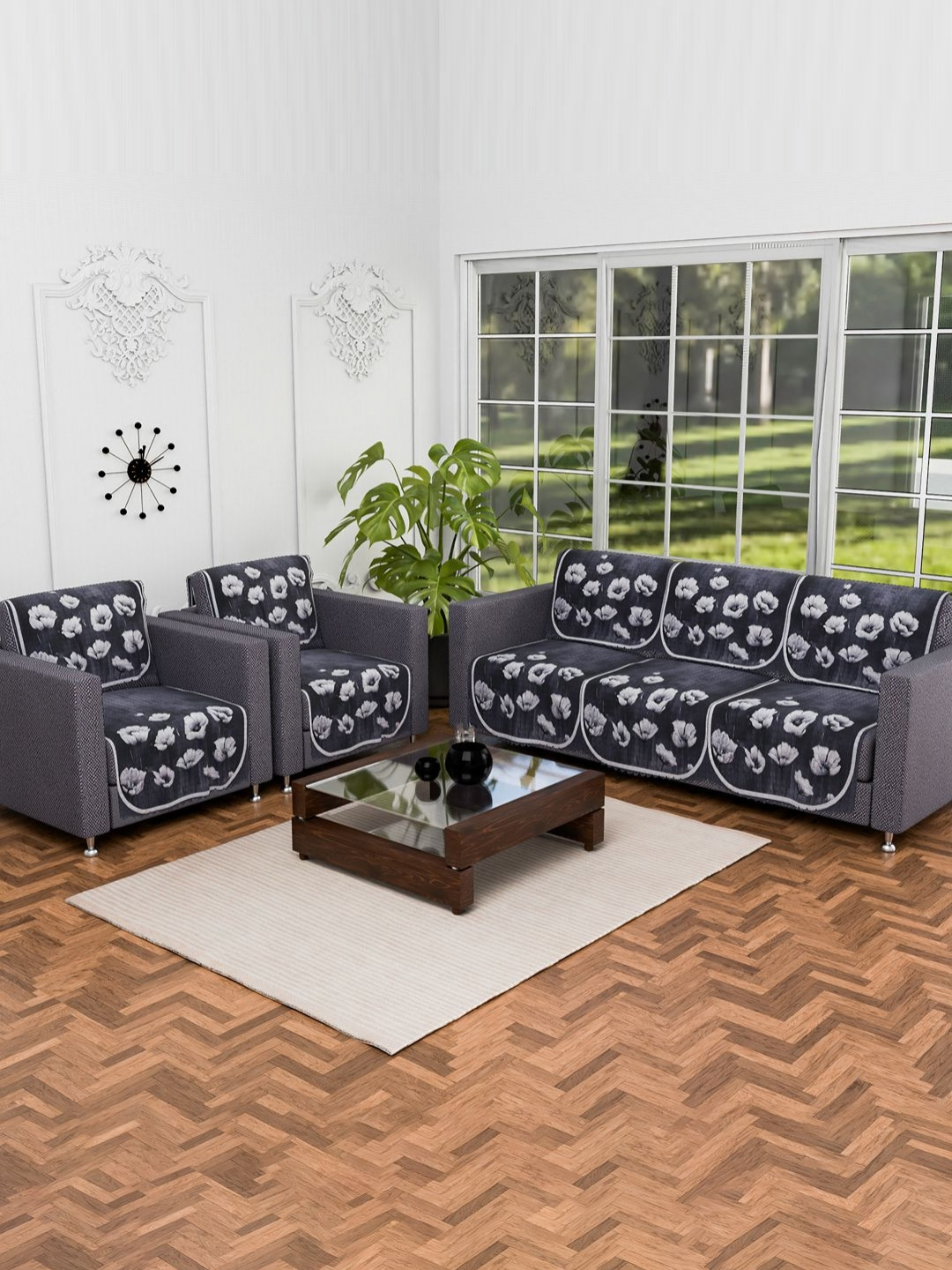 Aura Lotus Grey & Black 10 Pieces Floral Printed 5 Seater Velvet Sofa Covers