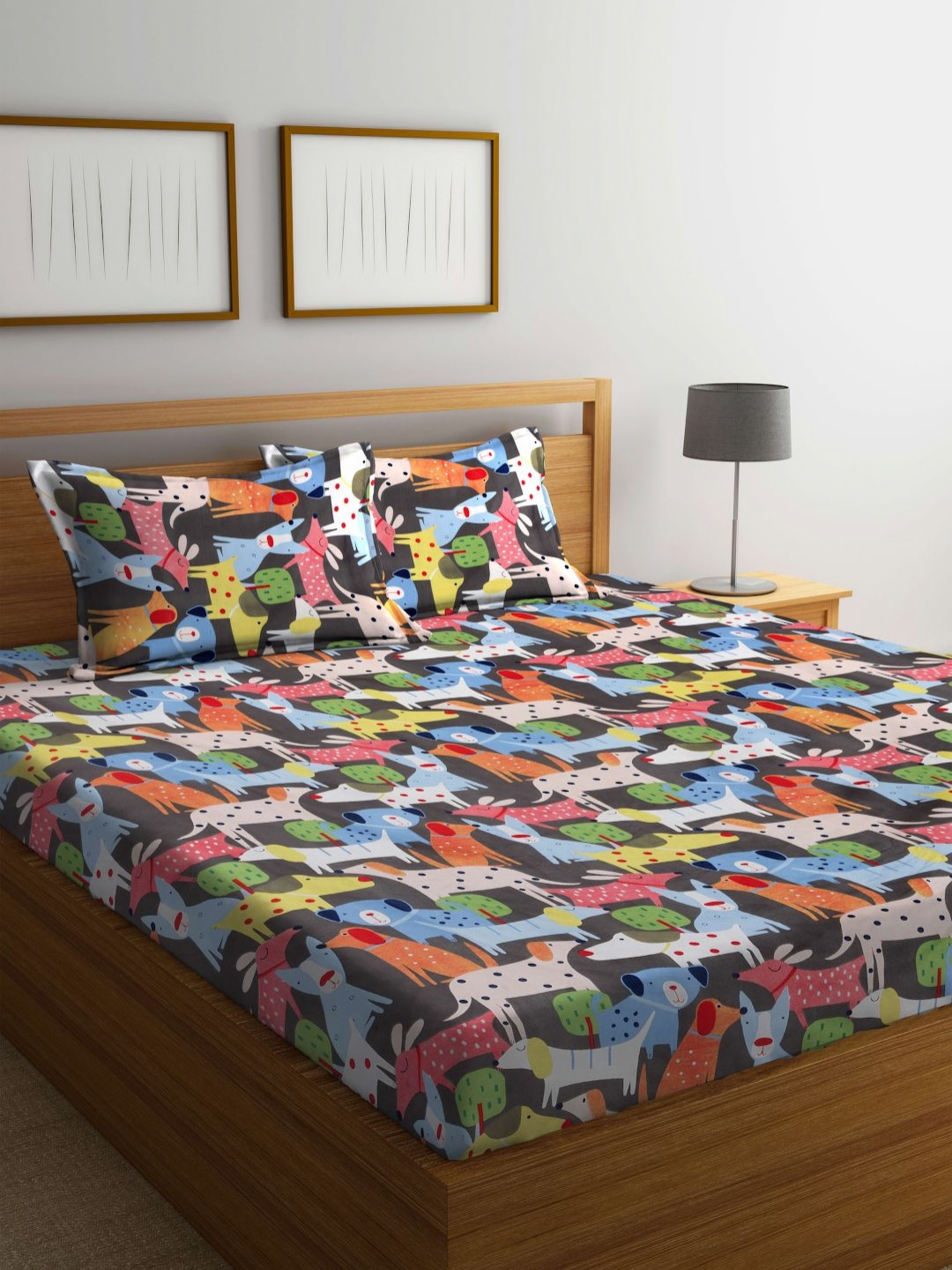 Myntra Elegant Homes Black Animal Cotton 300 TC Fitted King Fine Bedsheet with 2 Pillow Covers-98 x 89 inches