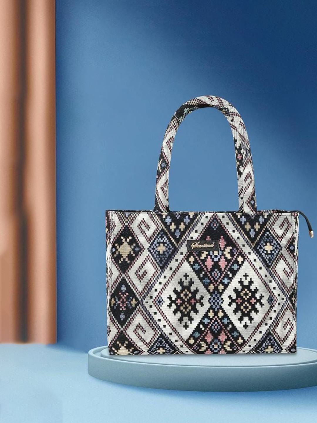 Flamebird Textured PU Structured Handheld Bag