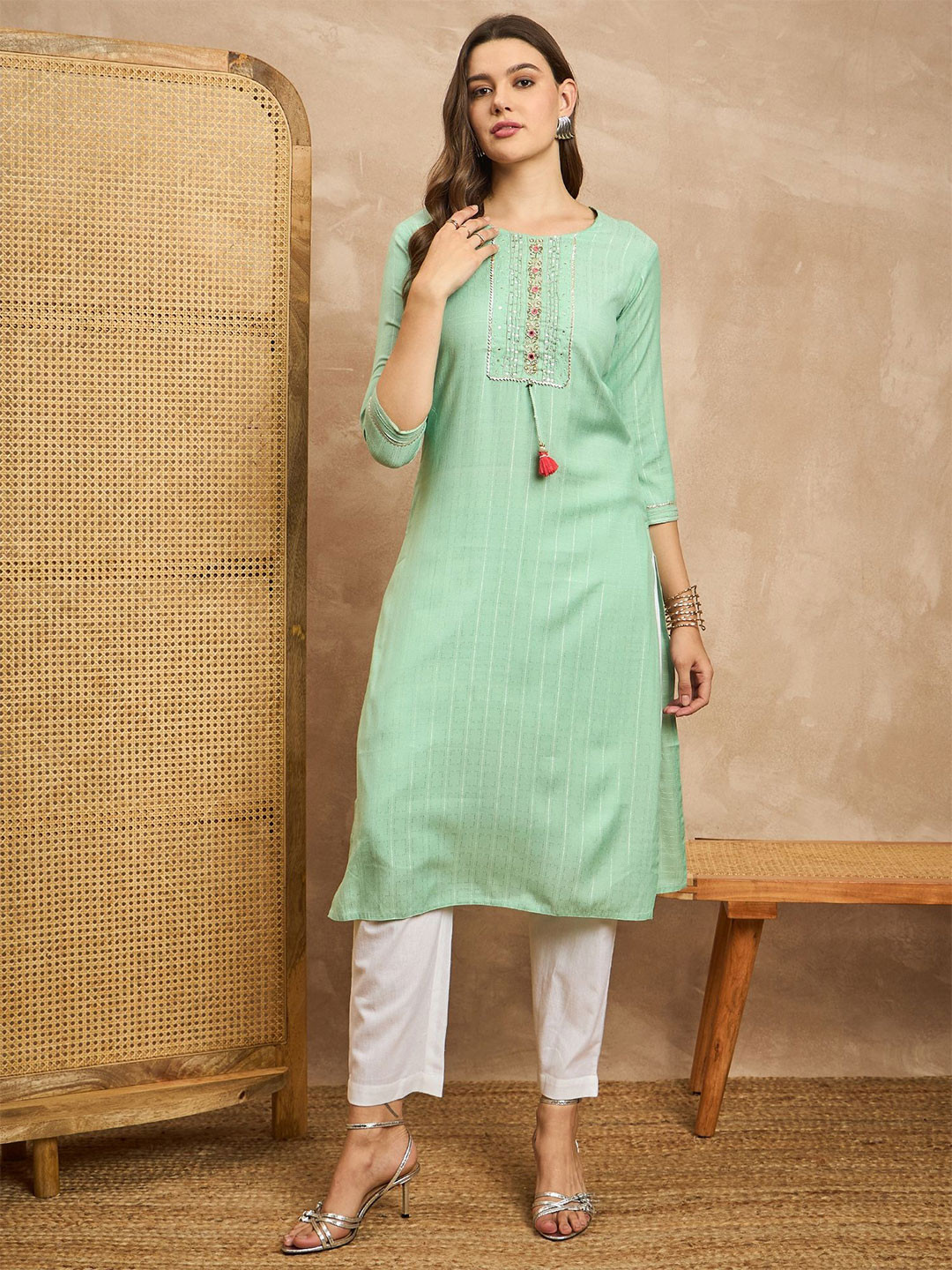 CHETI Striped Embroidered Mirror Work Straight Kurta