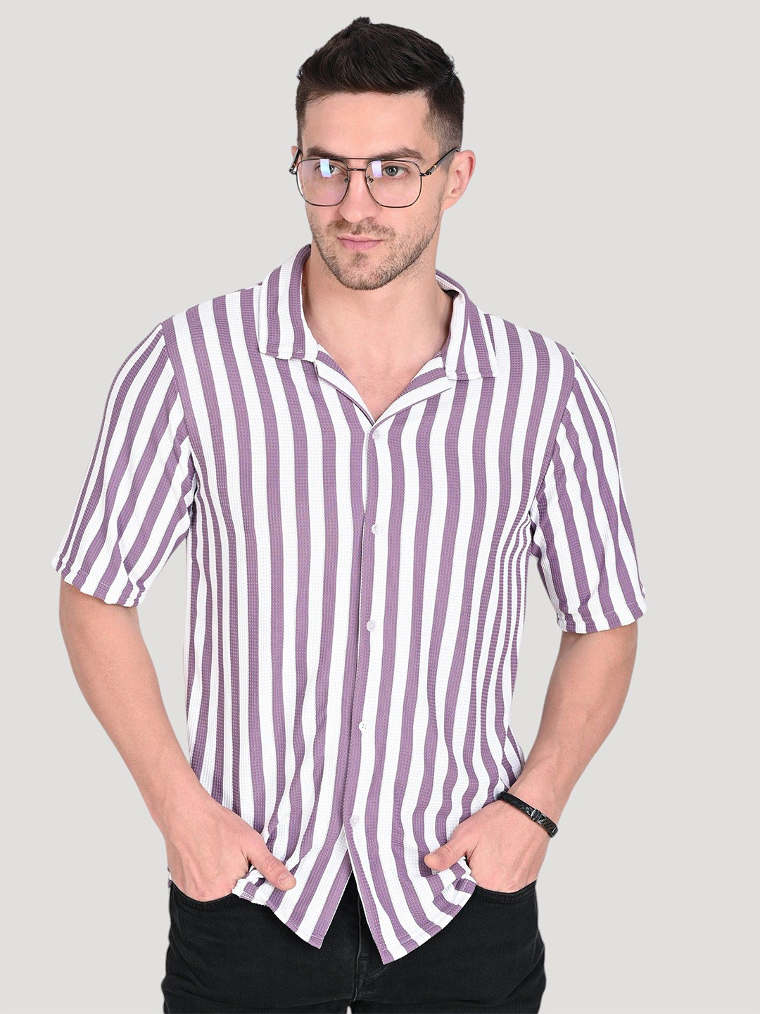 TRAQUILA Men Purple Vertical Stripes Casual Shirt