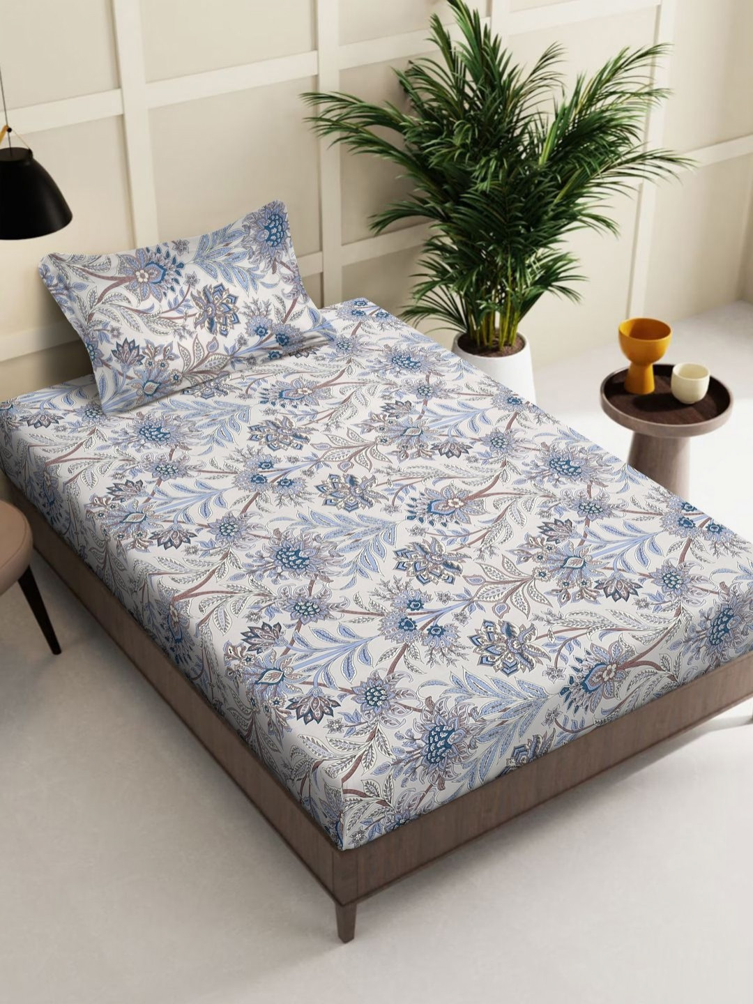 Myntra Elegant Homes Blue & White Printed 300 TC Single Bedsheet Set 2.25 m  x 1.50 m