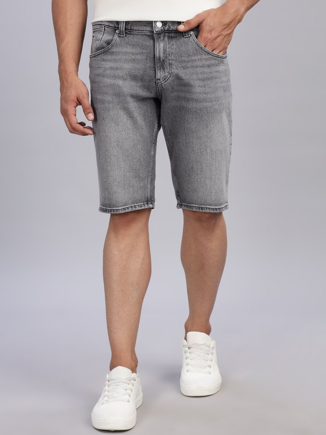 Tommy Hilfiger Men Regular Fit Denim Shorts