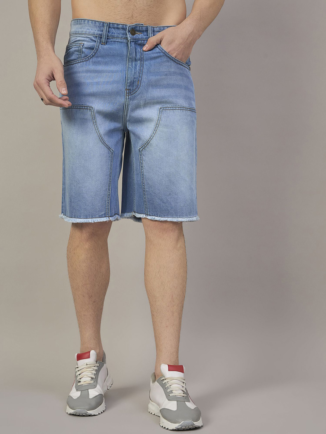 The Roadster Lifestyle Co Men Pure Cotton Relaxed Fit Patch Denim Shorts