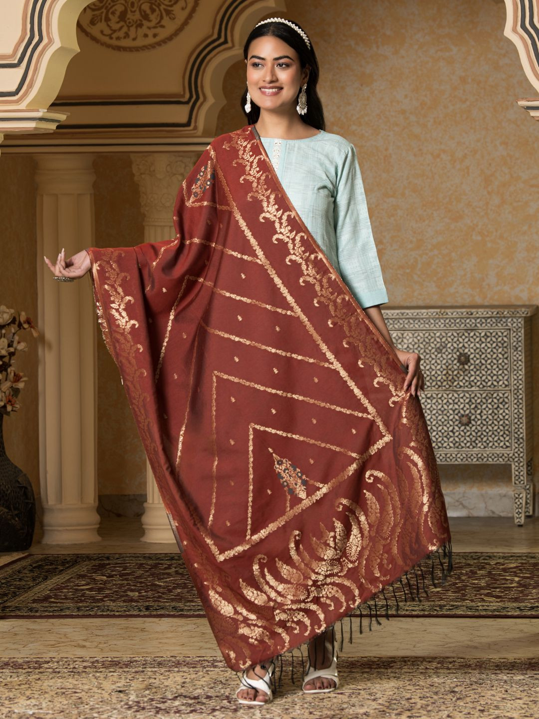 SAHASIKA Ethnic Motifs Woven Design Dupatta With Zari