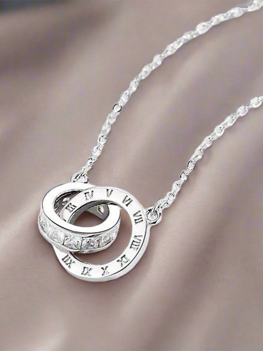 DressBerry Silver-Plated Cubic Zirconia Studded Interlocked Ring Design Necklace