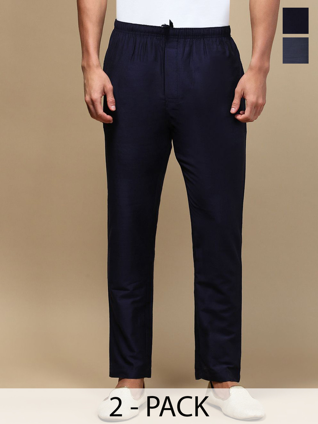 WHITE HEART Pack Of 2 Pyjamas With Button Placket & 2 Side Pockets