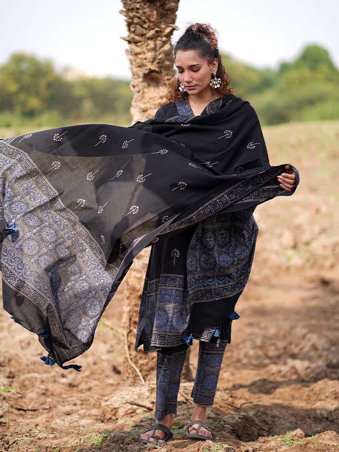Chidiyaa Woven Whispers Ethnic Motifs Block Printed Cotton Dupatta