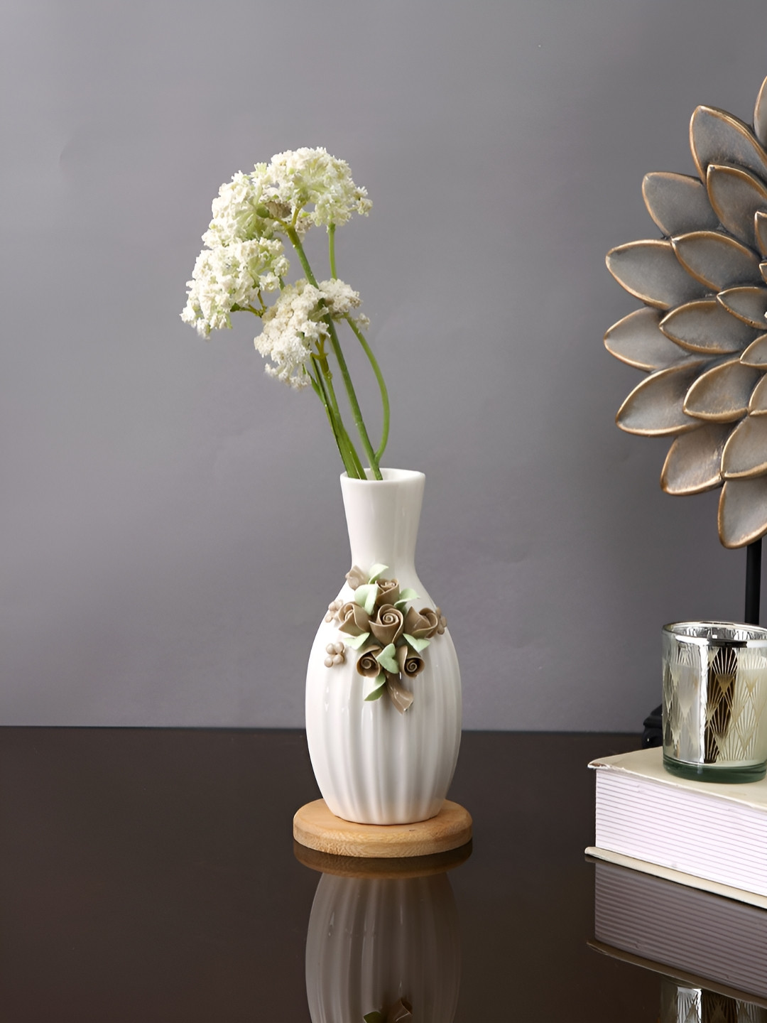 TAYHAA White Textured Ceramic Bloom Rounded Flower Vase
