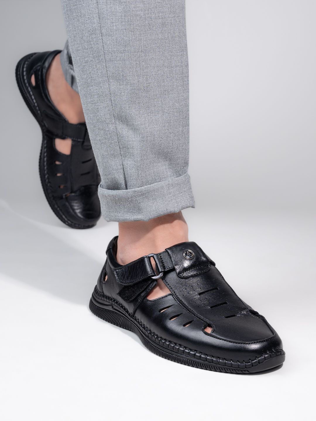 Alberto Torresi Men Leather Fisherman Sandals