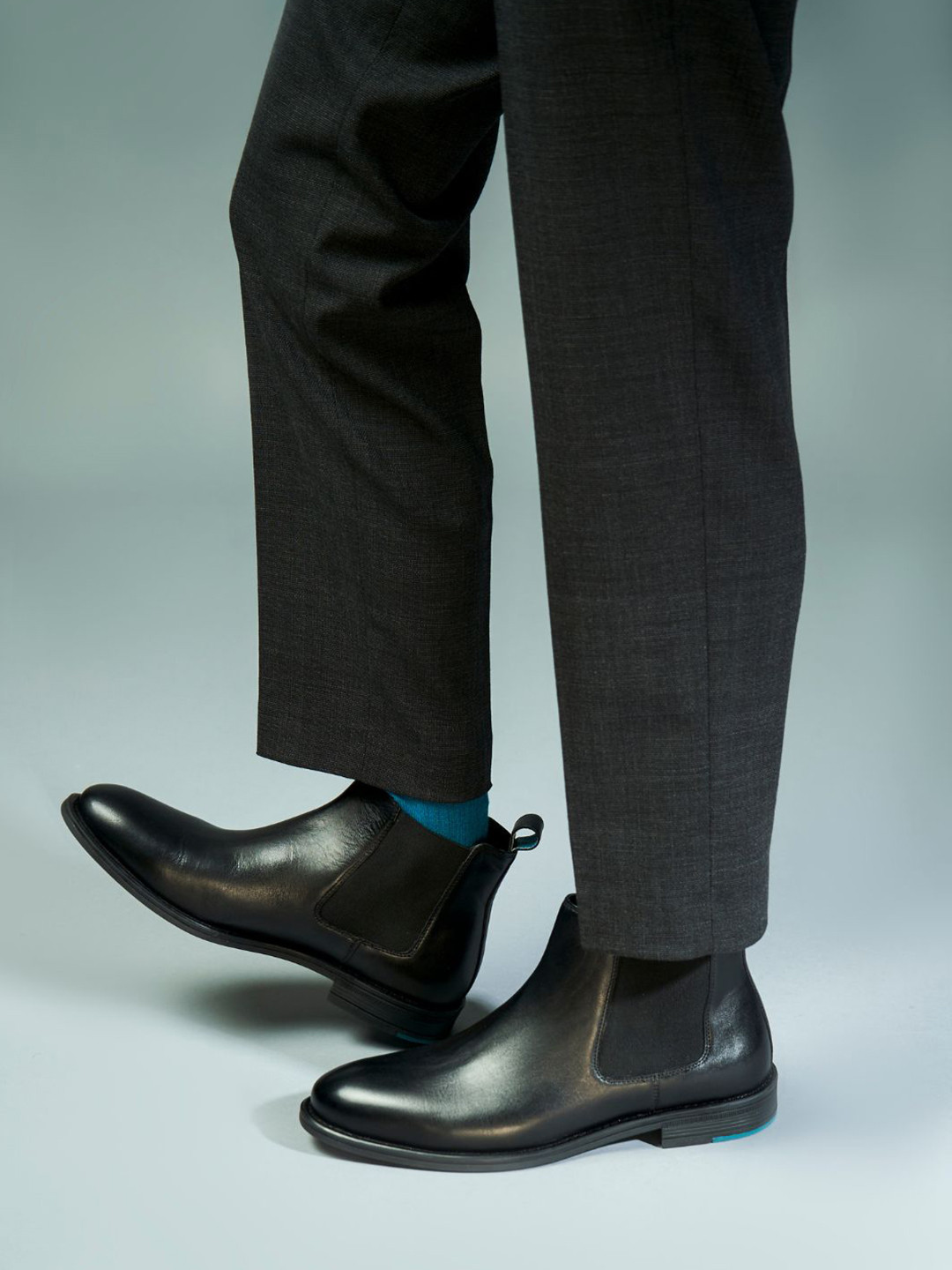 HEEL YOUR SOLE Men Slip On Block Heel Boots