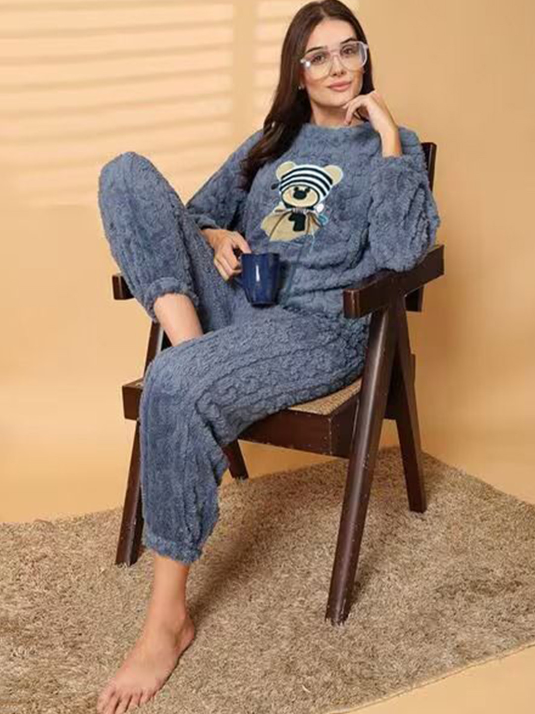 POLLOLOCO Women Cable Knit Bear Printed Night suit