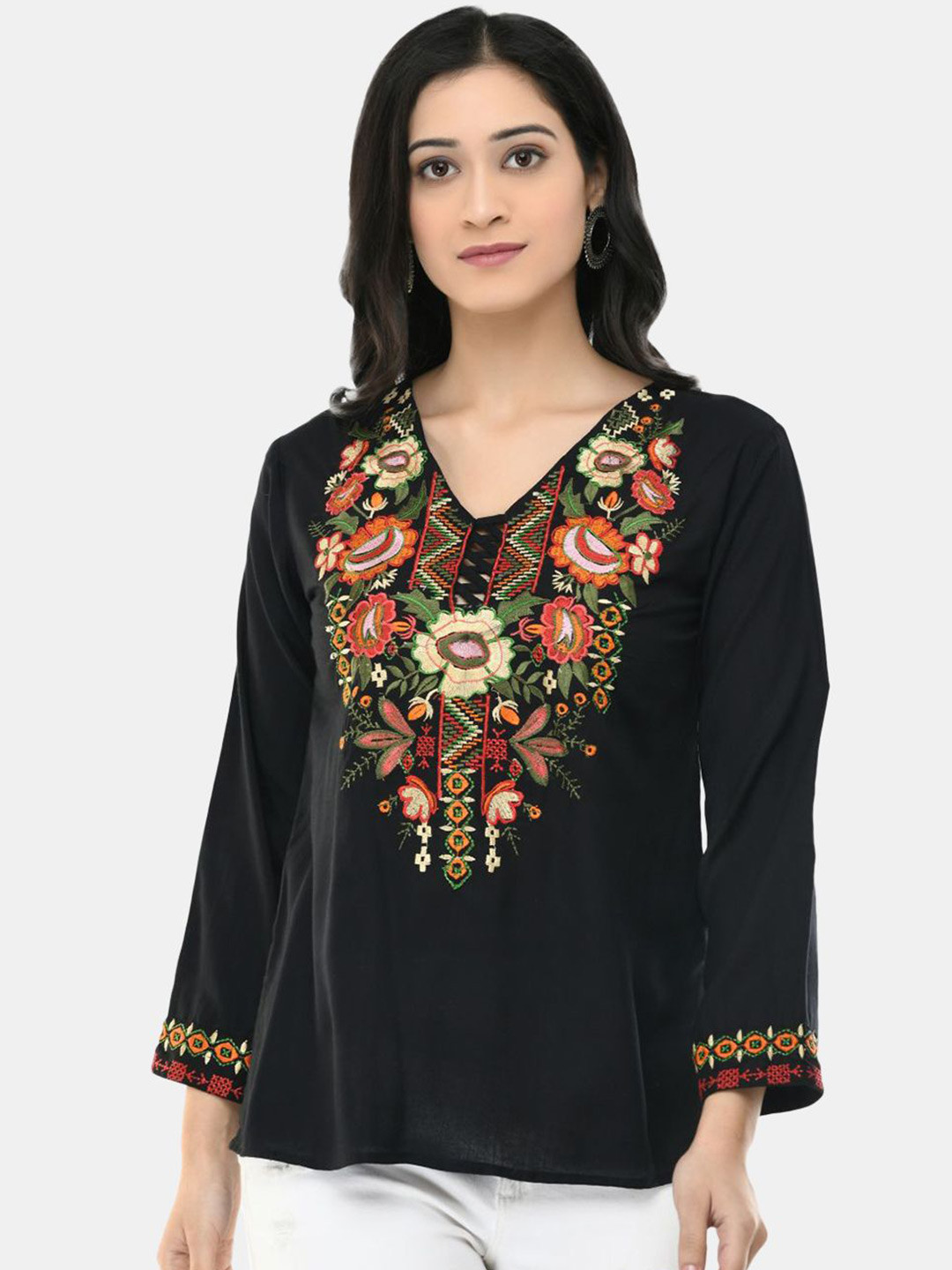 VAAMII Floral Embroidered V-Neck Top