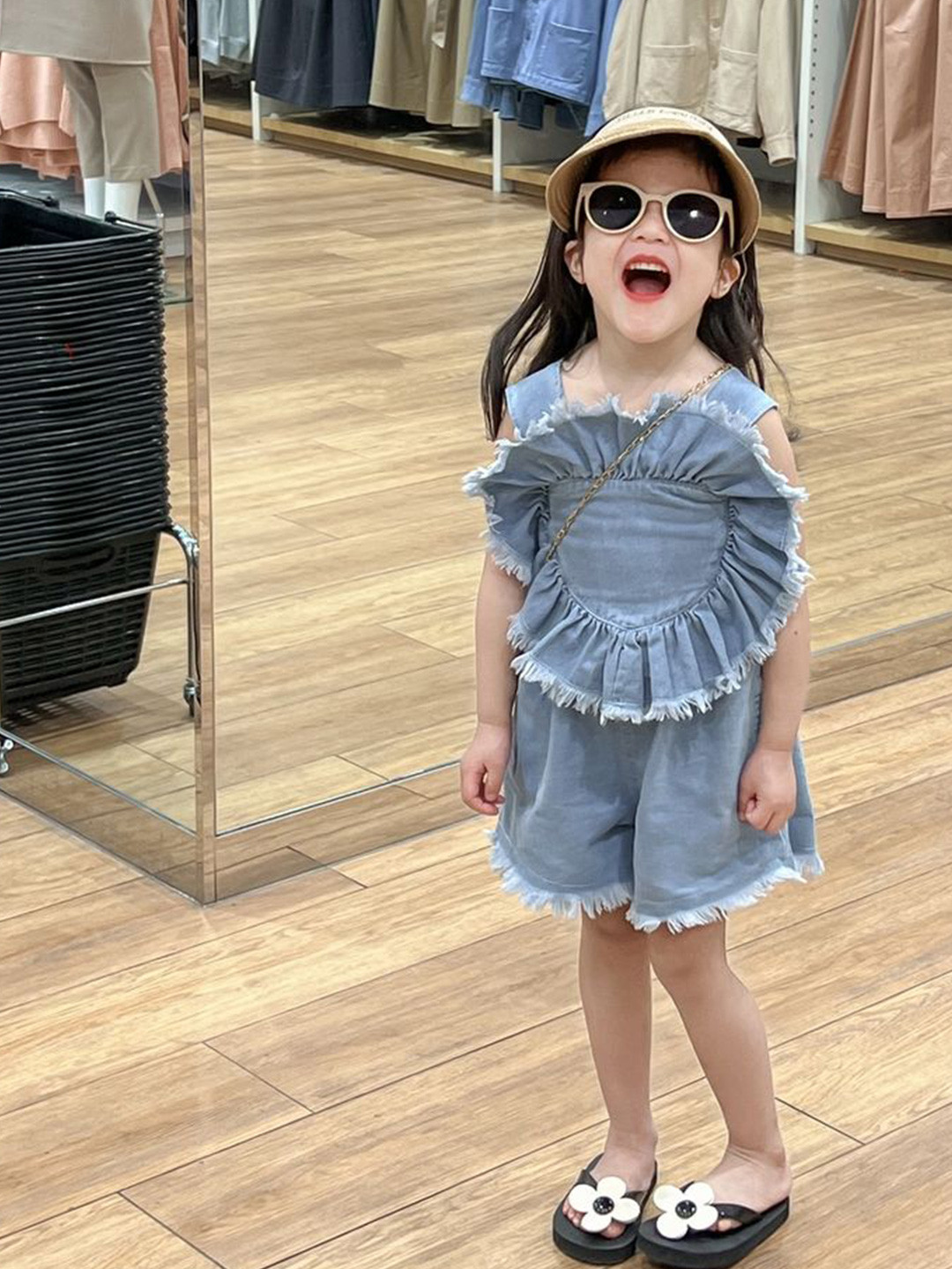 LULU & SKY Girls Frayed Pure Cotton Top With Shorts