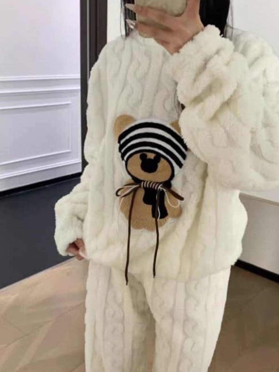 POLLOLOCO Women Cable Knit Bear Printed Night suit