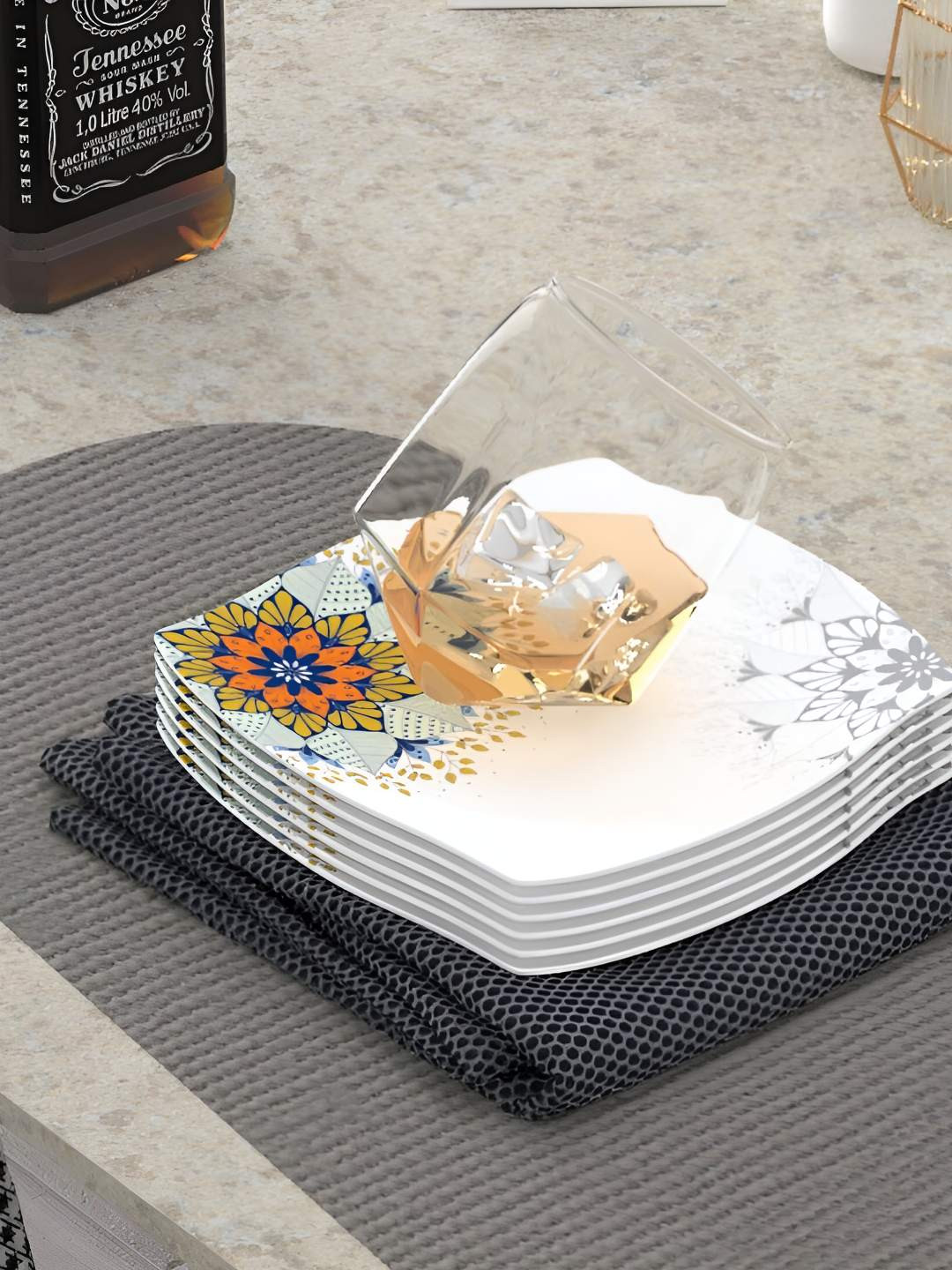 Castleite White & Yellow 6 Pieces Melamine Plates