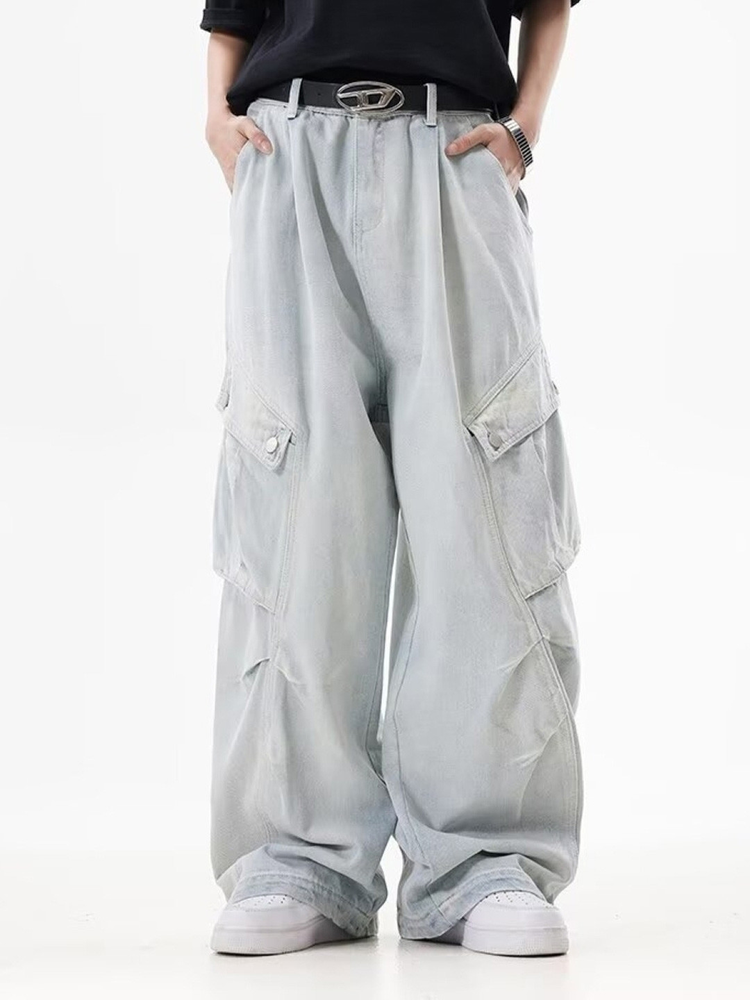 StyleCast Men Loose Fit Mid-Rise Cargo Trousers