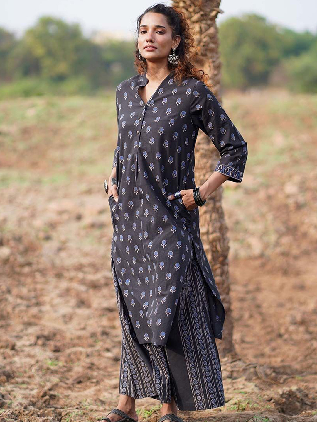 Chidiyaa WWB Dusk Breeze Block Printed Mandarin Collar Cotton Straight Kurta