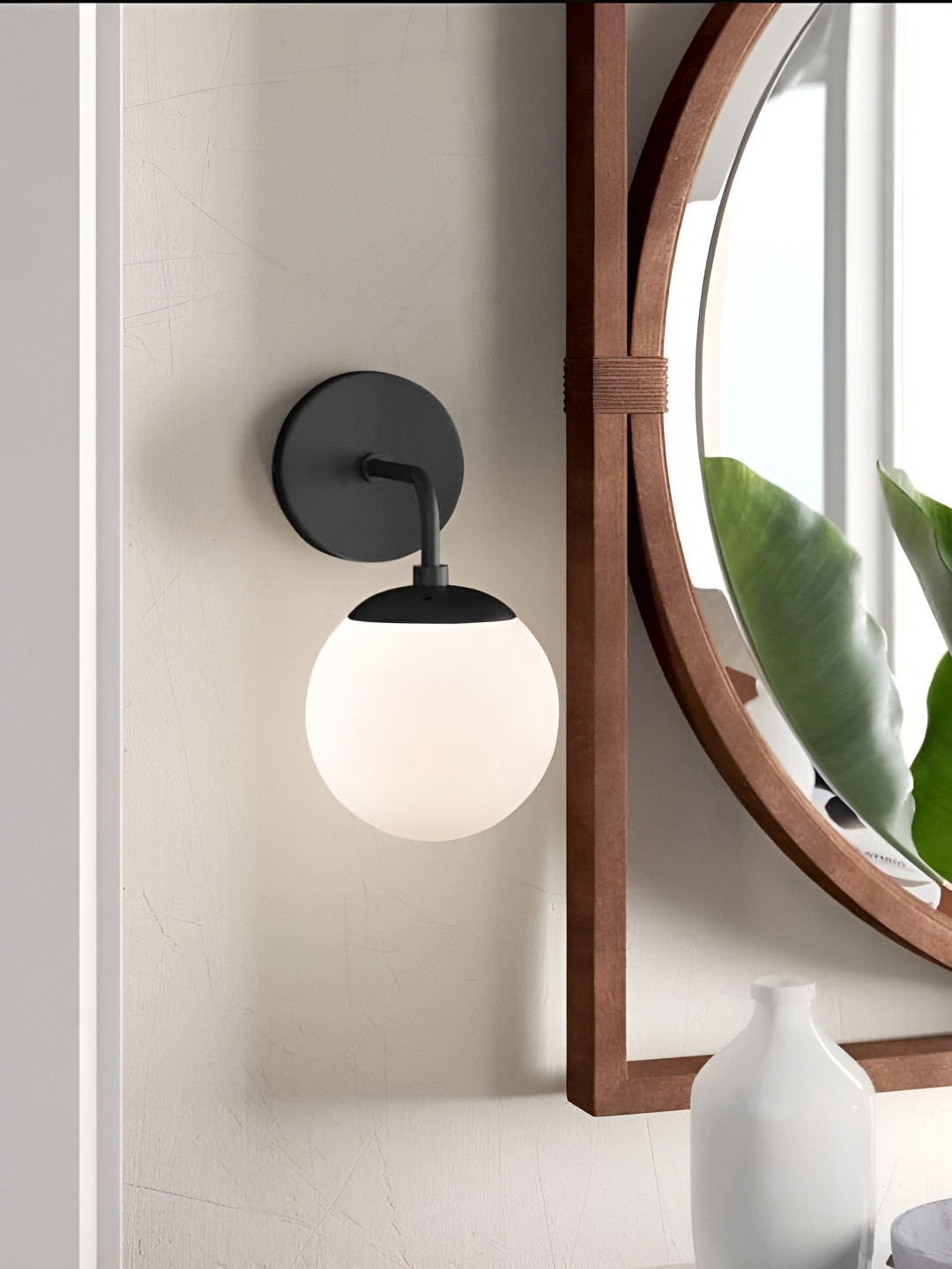 KINIS Gold-Toned & White Quirky Circular Shaped Light Wall Lamp