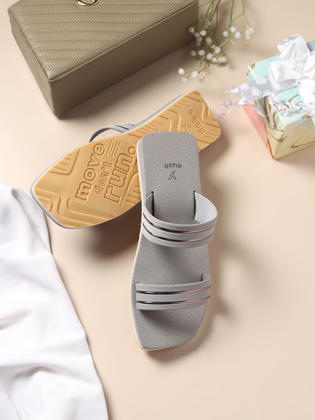 Women Indiglo striped open toe flats