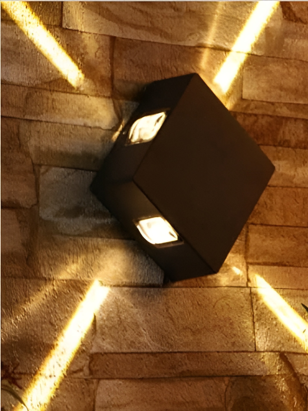 KINIS Black Acrylic Quirky Square Shaped Wall Lamp