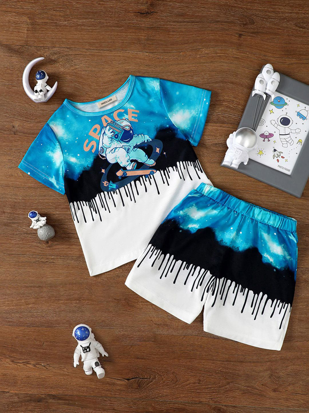 INCLUD Boys Cartoon Printed T-shirt With Shorts