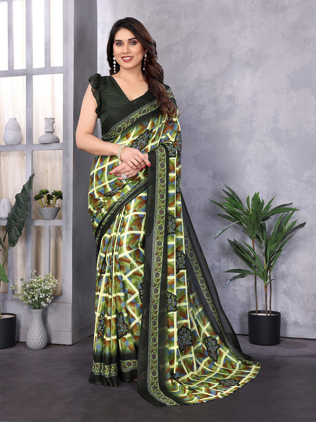 Ambuja International Checked Saree With Blouse Piece