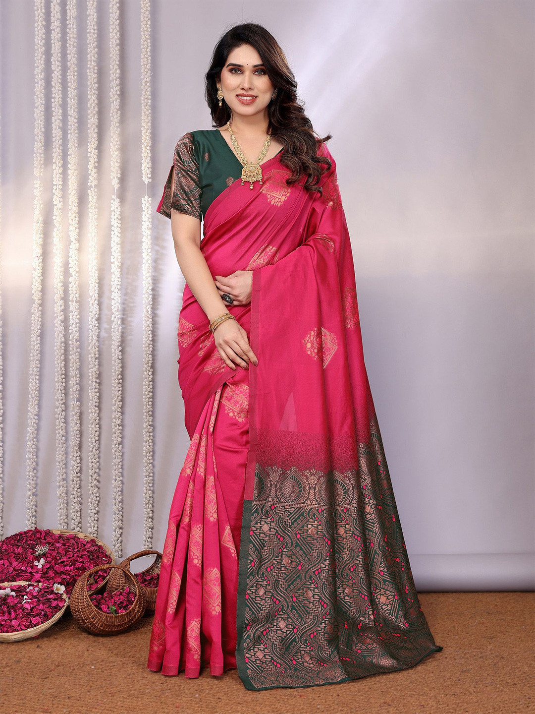 ROOP SUNDARI SAREES Woven Design Zari Silk Banarasi Saree With Unstitched Blouse Piece