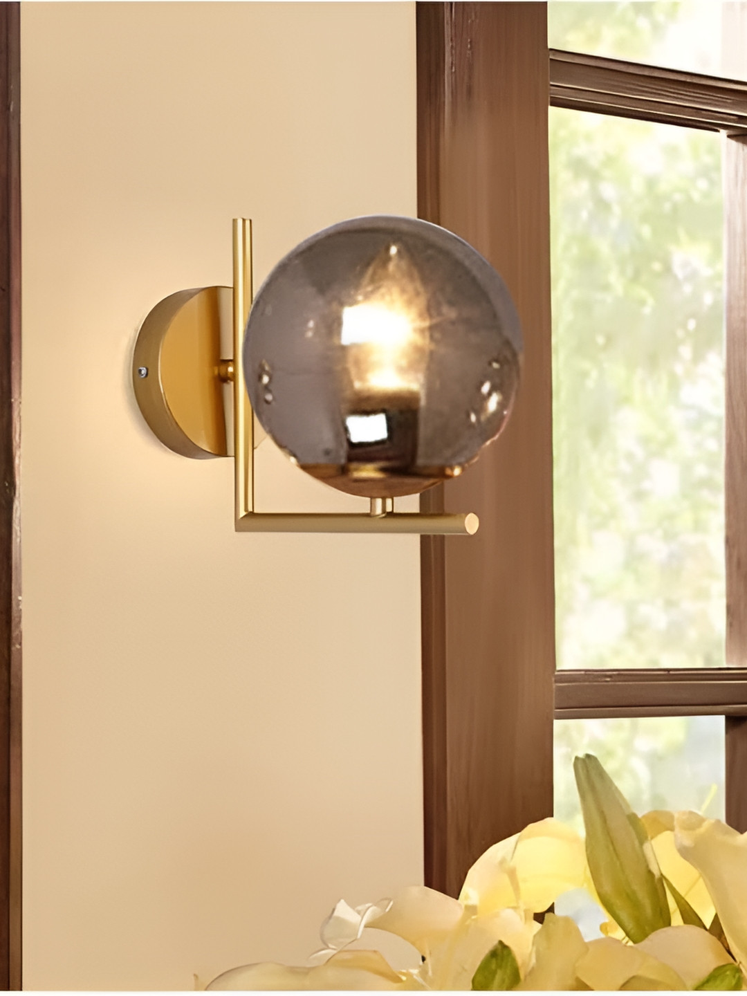 KINIS Gold-Toned and Black Metal Spherical Shaped Wall Lamp