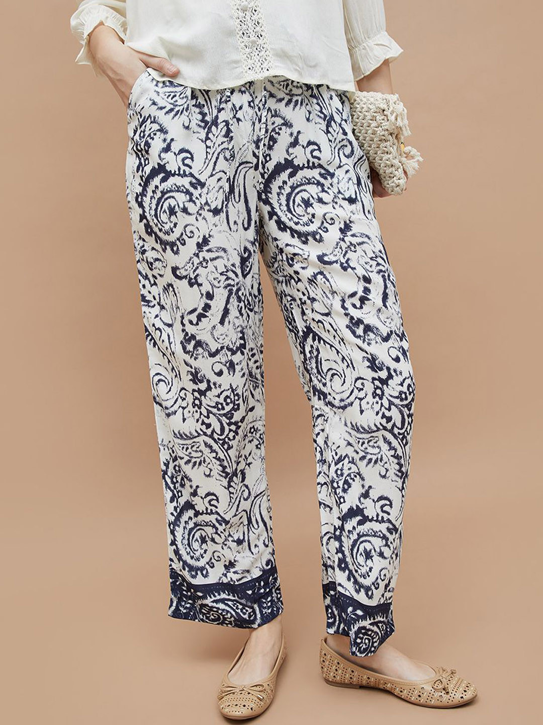 Fame Forever by Lifestyle Women Ethnic Motifs Printed Cotton Pants