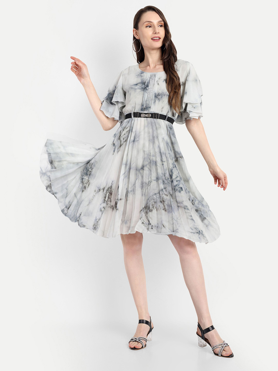HAUTEMODA Women Printed Flared Sleeve Fit and Flare Dress