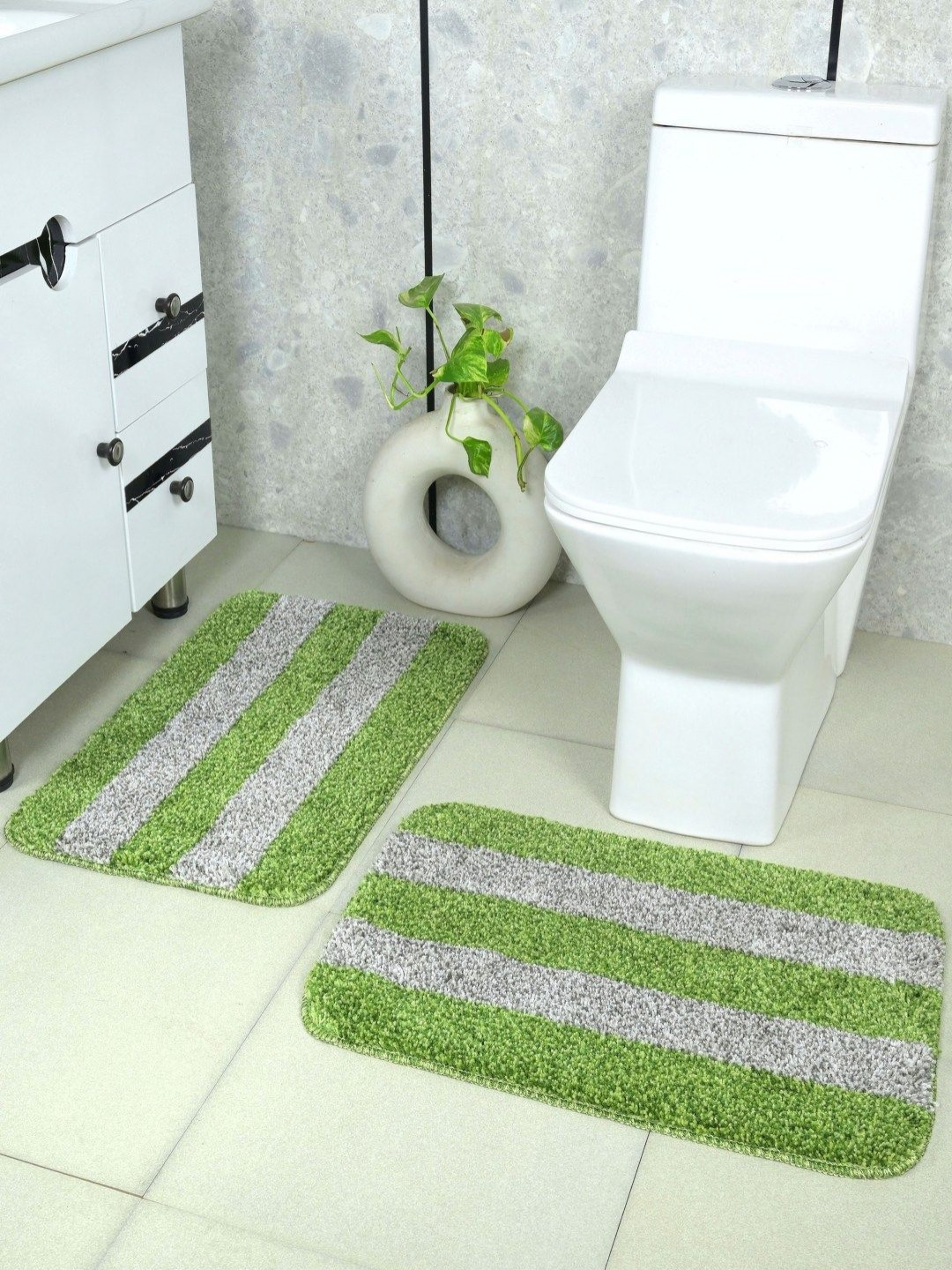 Saral Home Green & Grey 2 Pieces Microfiber Anti Slip Bath Rug