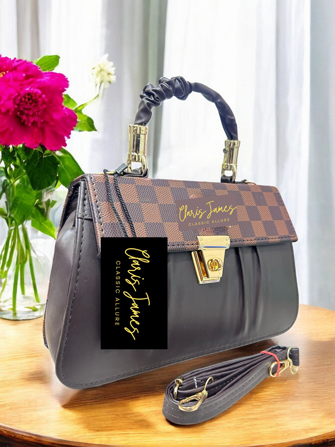 CLARIS JAMES Women Checked Crossbody Handheld Bag