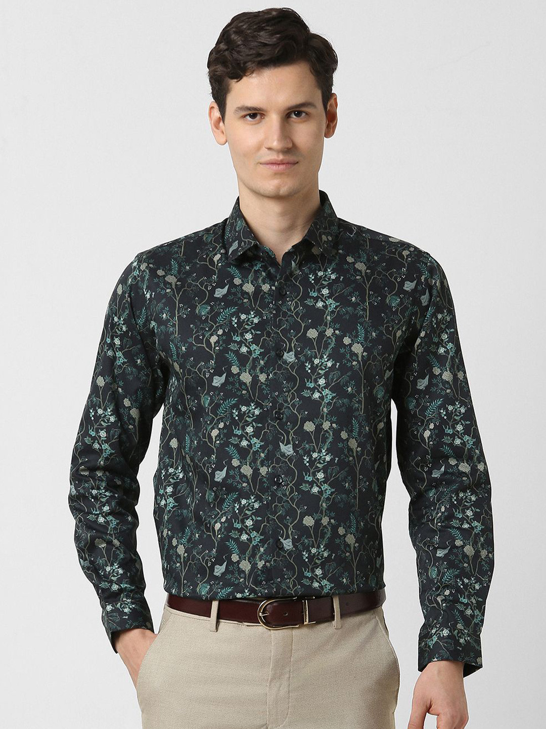 Peter England Men Spread Collar Floral Printed Cotton Slim Fit Formal Shirts