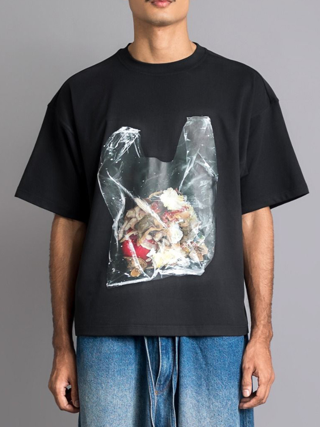 HUEMN Garbage T-shirt