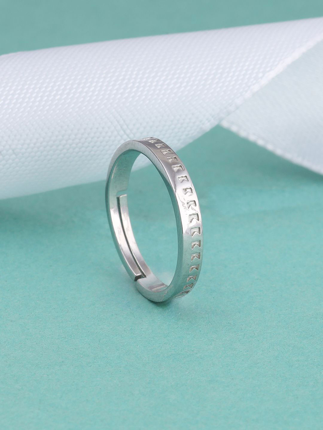 GIVA 925 Sterling Silver Rhodium Plated Dear Hearts Ring