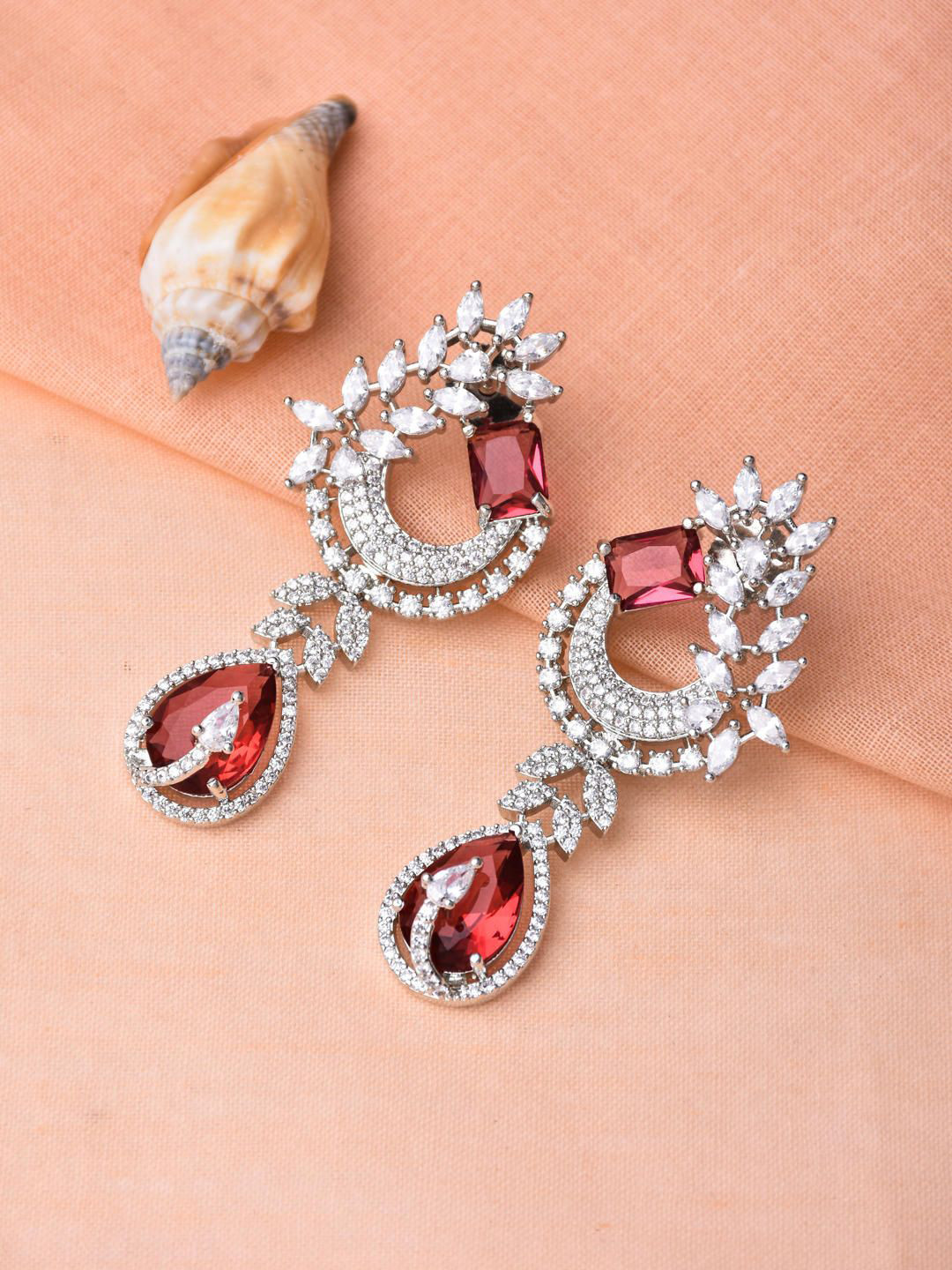 Reenisaa Rhodium-Plated Cubic Zirconia Leaf Shaped Drop Earrings