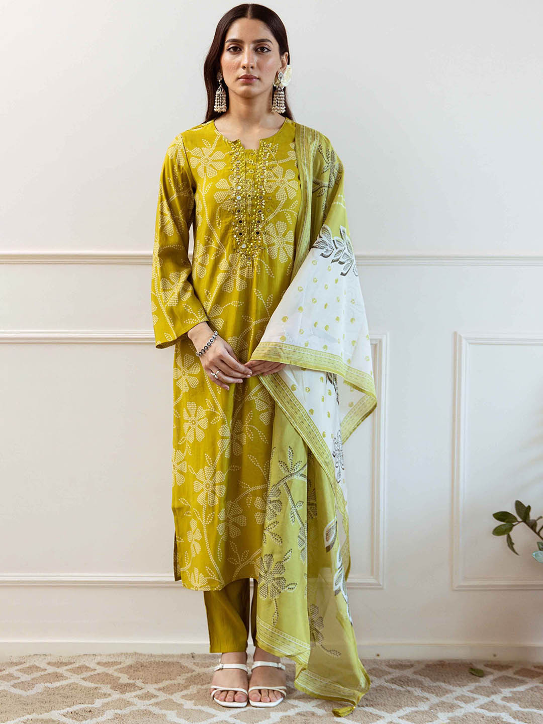 DIVASTRI Floral Printed Notch Neck Mirror WorkModal Muslin Kurta With Trousers & Dupatta